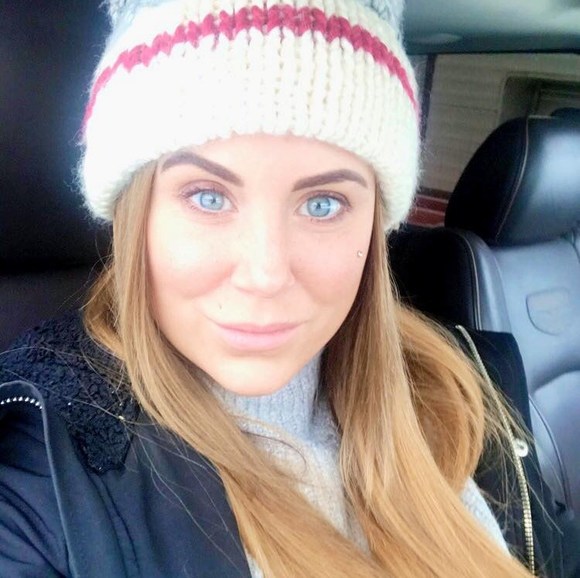 Meet your Posher, Krista - Picture 1 of 1